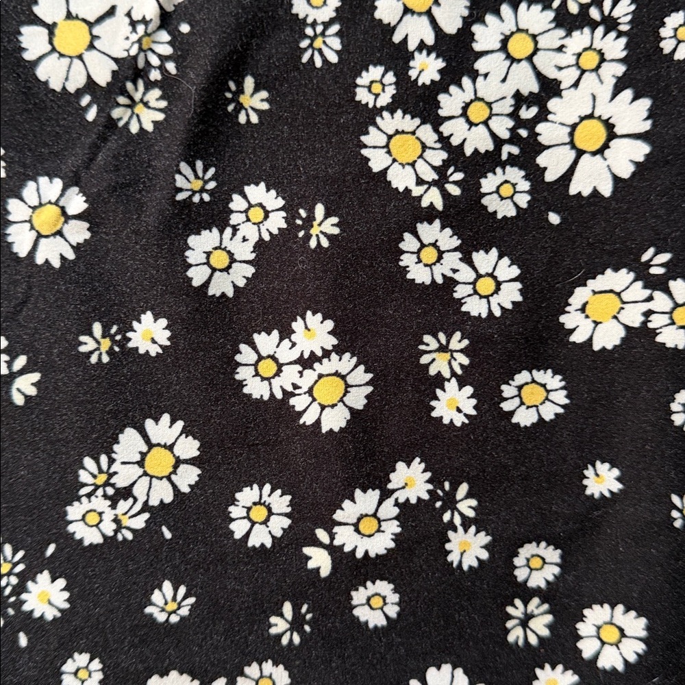 LuLaRoe Leggings - Picture 2 of 2